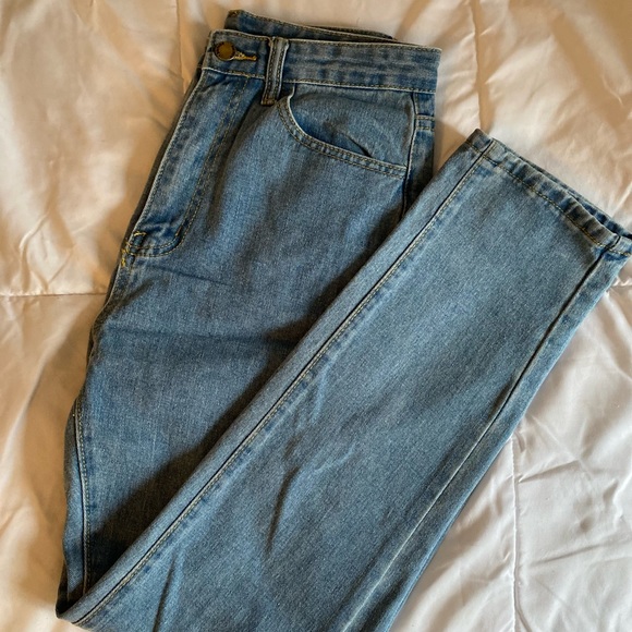 Mom Jeans (No Rips) - Picture 6 of 6